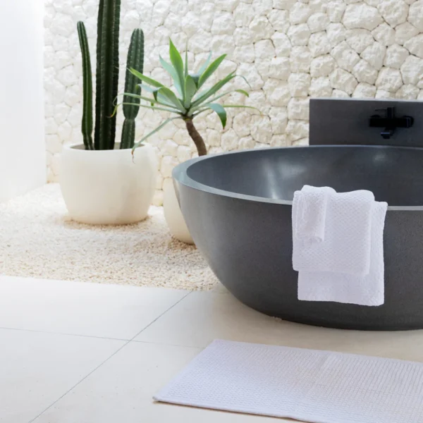 Heveya Vegan Cotton Bath Mat - Image 2