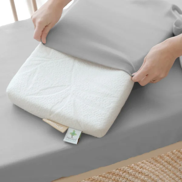 Heveya Junior Bamboo Pillow Cases - Image 3